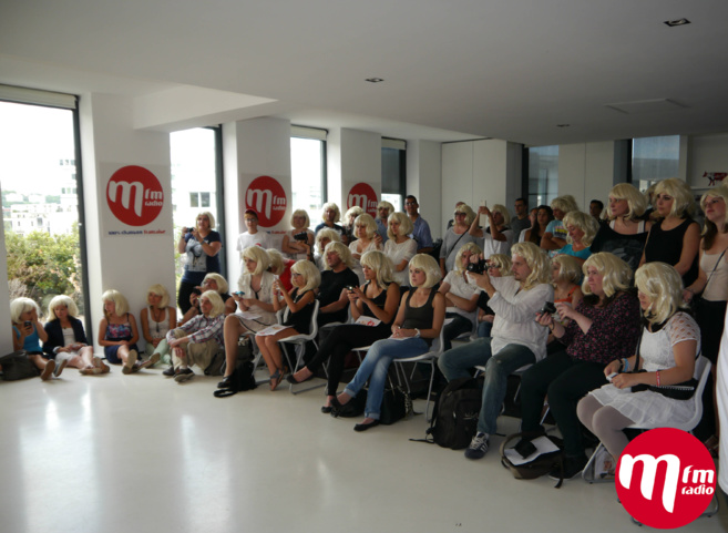 Les auditeurs blonds de MFM Radio Les auditeurs blonds de MFM Radio