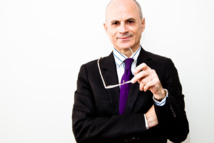 Arnaud de Saint-Roman a fait de la recherche musicale online une de ses spécialités Arnaud de Saint-Roman a fait de la recherche musicale online une de ses spécialités