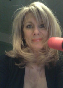 Ce soir, Evelyne Adam arrive sur MFM Radio Ce soir, Evelyne Adam arrive sur MFM Radio