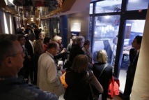 La radio, comme ici Europe 1, suscite toujours autant la curiosité des auditeurs La radio, comme ici Europe 1, suscite toujours autant la curiosité des auditeurs