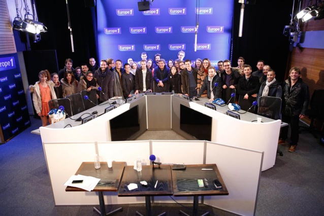 Les 35 finalistes dans le studio de la quotidiennes Les Pieds dans le Plat Les 35 demi finalis © Marie Etchegoyen CAPA Les 35 finalistes dans le studio de la quotidiennes Les Pieds dans le Plat Les 35 demi finalis © Marie Etchegoyen CAPA