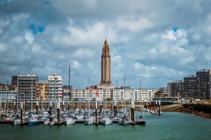 Le Havre et Rouen disposent d'ores et déjà d'une diffusion en DAB+ en attendant Évreux dont l'arrivée du DAB+ est prévue pour 2024. © Pixabay.
