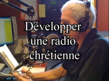 Une formation gratuite en ligne pour développer une radio chrétienne. Une formation gratuite en ligne pour développer une radio chrétienne.