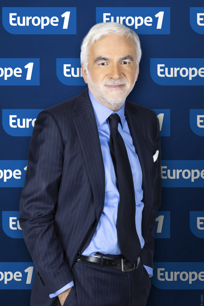 Le journaliste de radio et de télévision Pascal Praud rejoint Europe 1 à partir du 28 août © Mat Ninat Studio/CNEWS