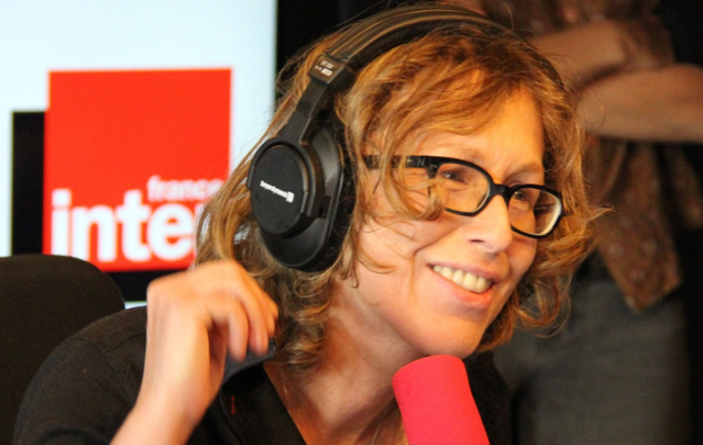 Pascale Clark est davantage présentatrice que journaliste Pascale Clark est davantage présentatrice que journaliste