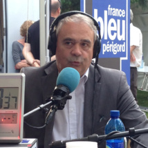 Claude Esclatine le patron des 44 stations locales de France Bleu Claude Esclatine le patron des 44 stations locales de France Bleu