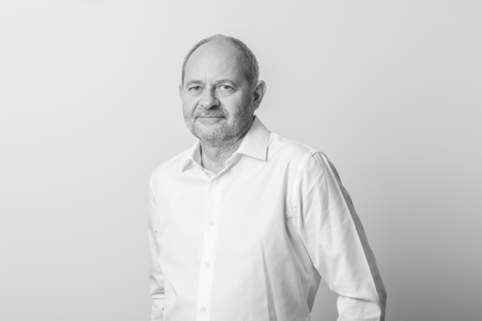 Fin connaisseur de la radio française, Jean-Éric Valli veut rester optimiste mais interpelle aussi le secteur sur un ensemble de problématiques pour la radio de demain. © Laurent Edeline.