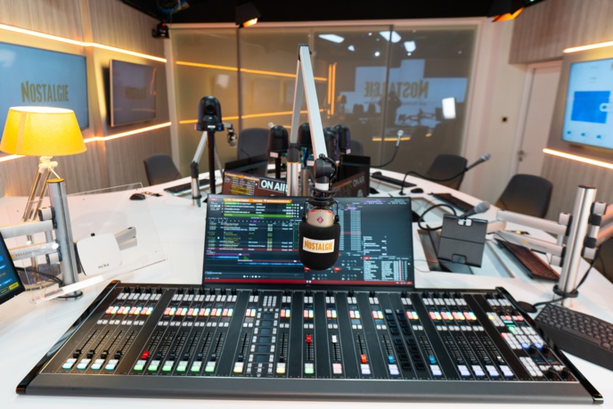 La console Wheatstone a rejoint le nouveau studio de Nostalgie Belgique. La console Wheatstone a rejoint le nouveau studio de Nostalgie Belgique.