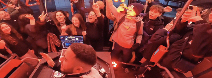 NRJ Belgique surprend ses auditeurs pour le "Blue Monday" NRJ Belgique surprend ses auditeurs pour le "Blue Monday"