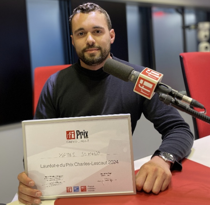 Mathis Slimano, lauréat du Pix RFI Charles Lescaut 2024