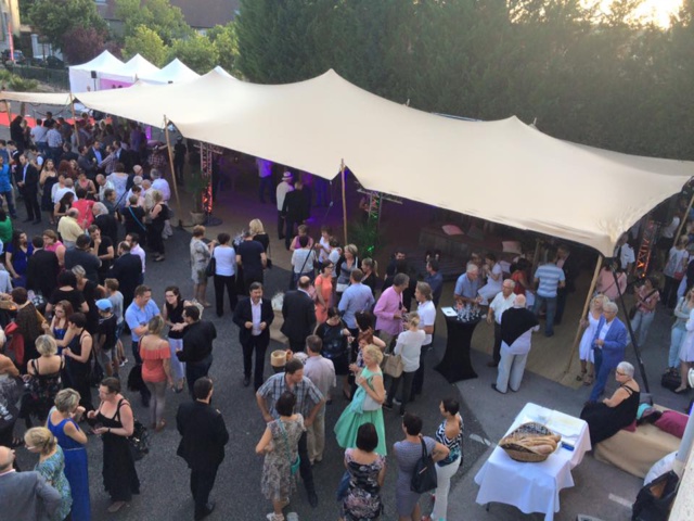 Fréquence Plus inaugure ses 500 m2 de nouveaux locaux Fréquence Plus inaugure ses 500 m2 de nouveaux locaux