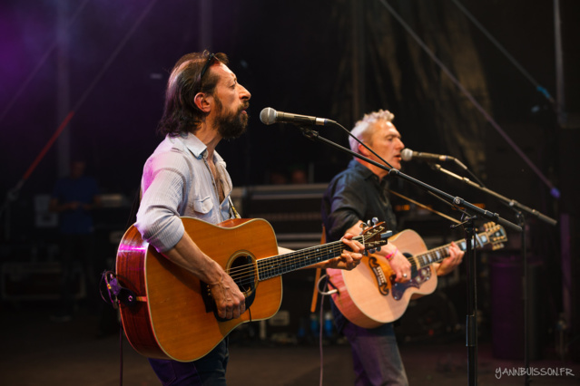 Oui FM Festival 2015 : plus de 25 000 personnes par soirée Oui FM Festival 2015 : plus de 25 000 personnes par soirée