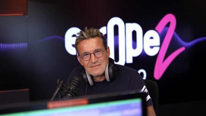 À la matinale d'Europe 2, Benjamin Castaldi succède à Clément Lanoue arrivé sur Fun Radio. À la matinale d'Europe 2, Benjamin Castaldi succède à Clément Lanoue arrivé sur Fun Radio.