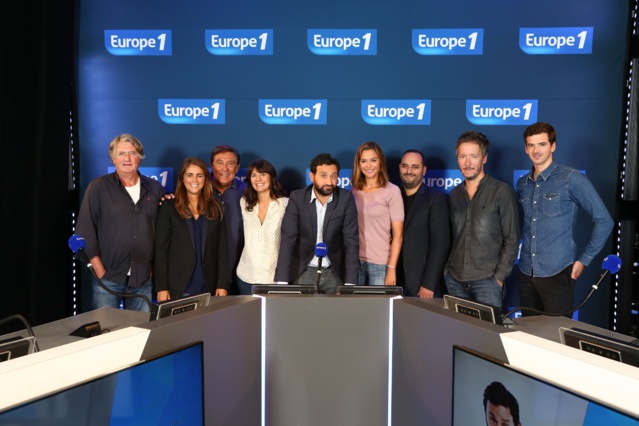 Cyril Hanouna et ses chroniqueurs © Wladimir Simitch Capa Pictures Cyril Hanouna et ses chroniqueurs © Wladimir Simitch Capa Pictures