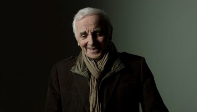 Charles Aznavour se limitera à un duo avec Kendji Girac sur la scène des NRJ Music Awards