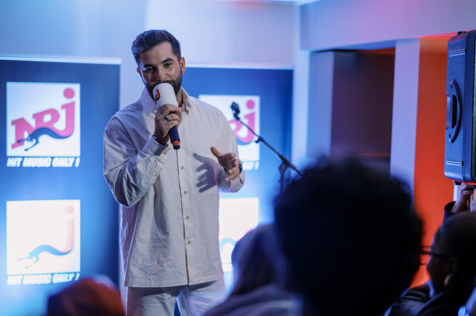 NRJ Belgique propose "L'incroyable Noël" avec Kendji Girac NRJ Belgique propose "L'incroyable Noël" avec Kendji Girac