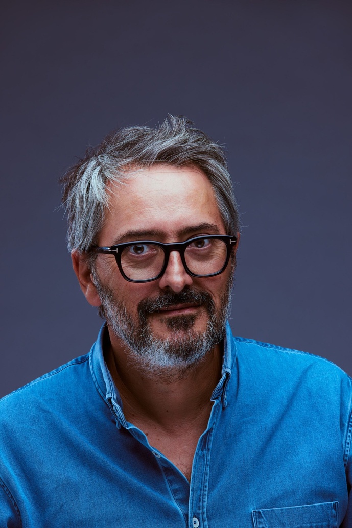 Sous la direction de Frédéric Antelme, Radio Nova atteint des records d’audience historiques. L’effet Meurice en est une des principales explications. © Fifou.