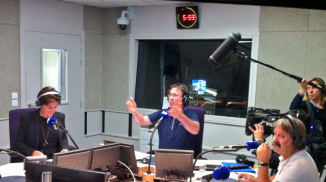 France Bleu Basse-Normandie dans ses nouveaux locaux © Twitter @fbleubnormandie France Bleu Basse-Normandie dans ses nouveaux locaux © Twitter @fbleubnormandie