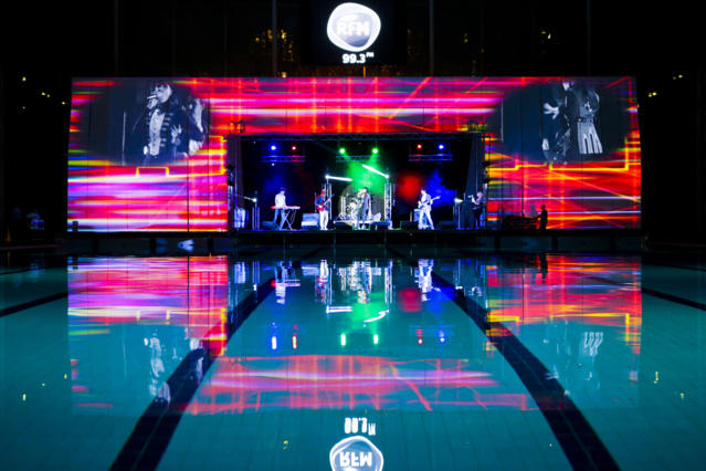 Ce RFM Music Live, en son et lumière, a aussi été ponctué par des ballets aquatiques © Guilhem Canal
