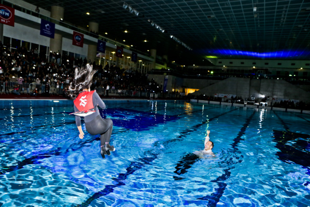 Cette fois-ci, la chanteuse Shy'M s'est jetée dans l'eau  © Guilhem Canal