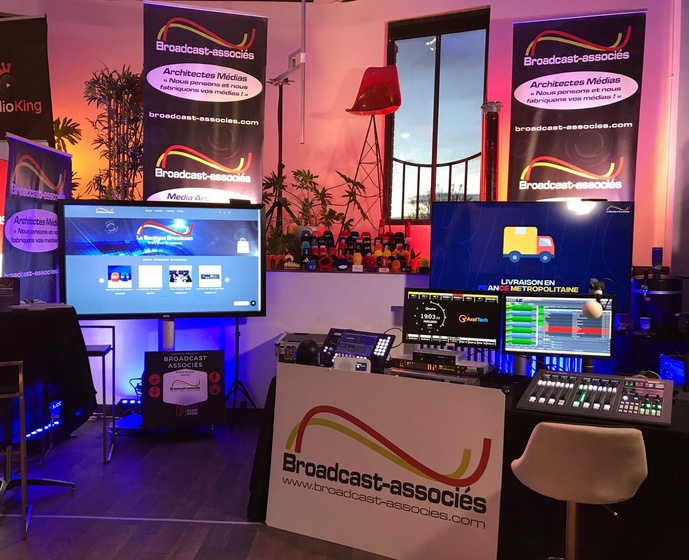 Paris Radio Show : Broadcast-associés propose une démonstration de radio FM temporaire Paris Radio Show : Broadcast-associés propose une démonstration de radio FM temporaire
