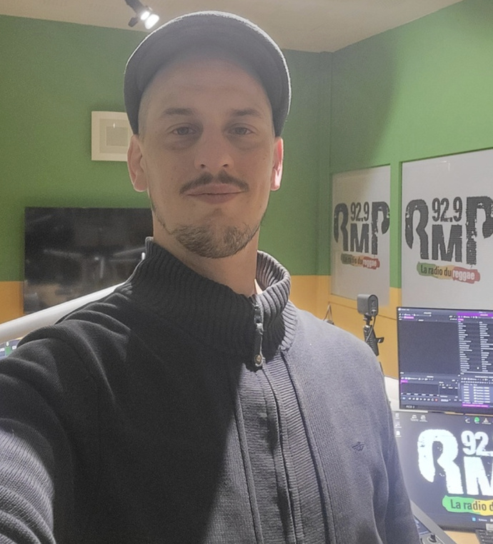 D'abord bénévole, puis salarié, Matthieu Gosme est aujourd'hui président de Radio Mille Pattes © D.R.