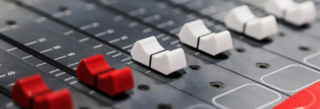 Canada : moins de revenus et d'employés pour les radios Canada : moins de revenus et d'employés pour les radios