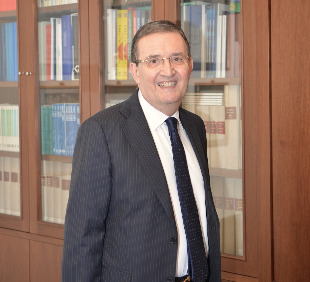 Marco Rossignoli, coordinateur d’Aeranti-Corallo, souligne que les radios locales italiennes totalisent 29 795 000 auditeurs bruts sur un jour moyen selon la dernière vague Audiradio.