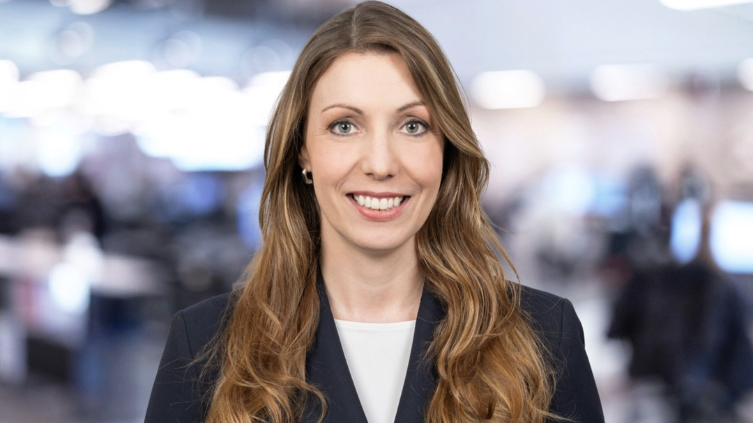 À 39 ans, Simona Caminada est nommée directrice de la RTR et pilotera le développement numérique de l’unité romanche de la SSR à partir du 1er septembre 2026 © SRG SSR.