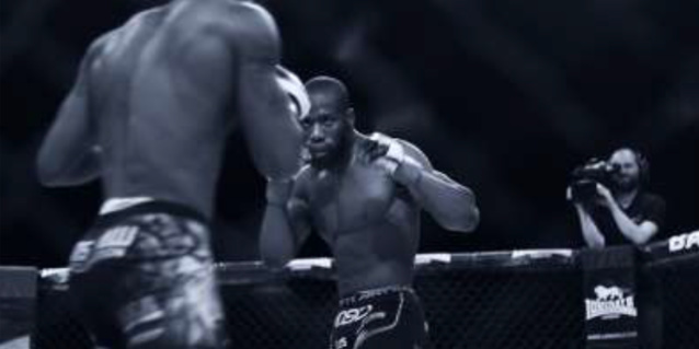 Mouv' présente "Dans l'Ombre de la Cage" Mouv' présente "Dans l'Ombre de la Cage"