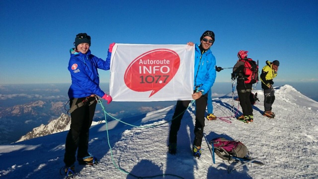 Vendredi 24 juin à 6h40, deux journalistes de la rédaction ont réussi l’ascension du Mont-Blanc Vendredi 24 juin à 6h40, deux journalistes de la rédaction ont réussi l’ascension du Mont-Blanc