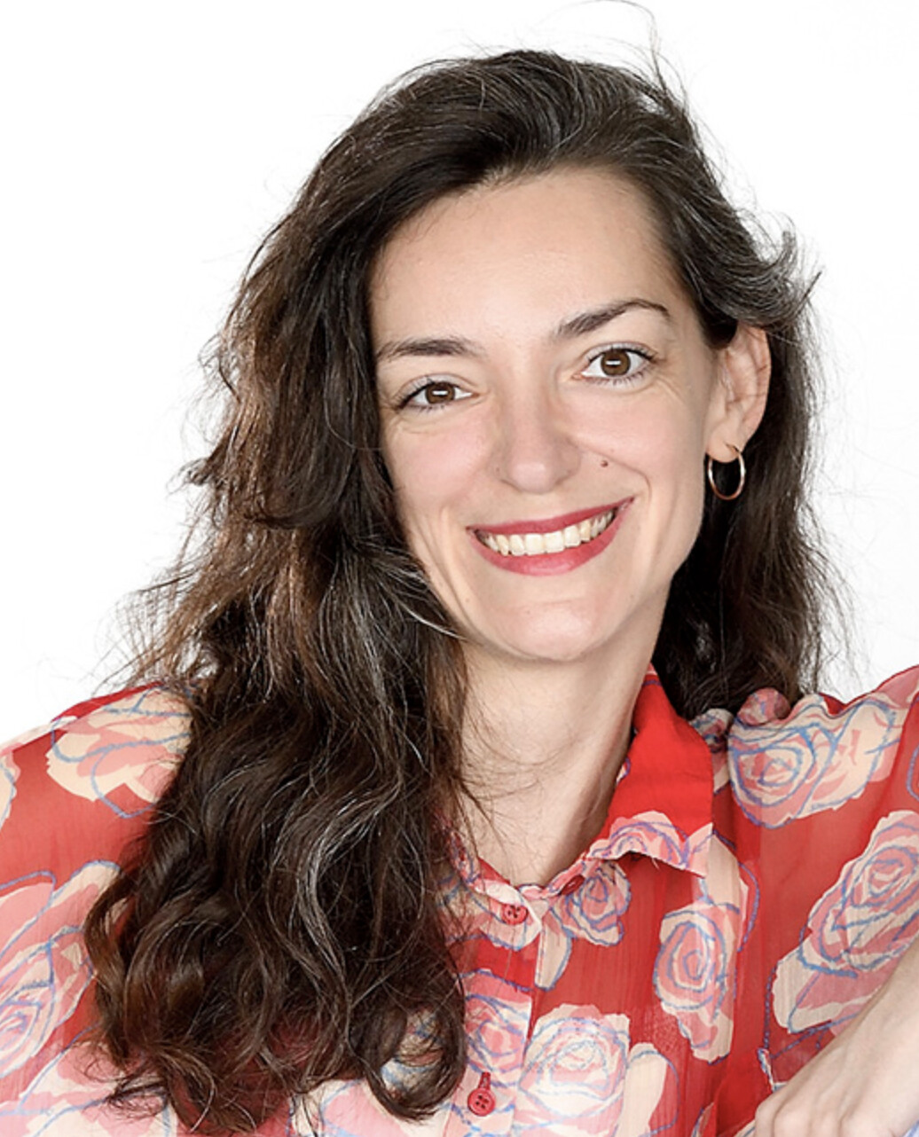 Charlotte Landru-Chandès présente "Musique Matin" sur France Musique, du lundi au jeudi de 06h30 à 09h, aux côtés d'Hippolyte Pérès. © Christophe Abramowitz/Radio France