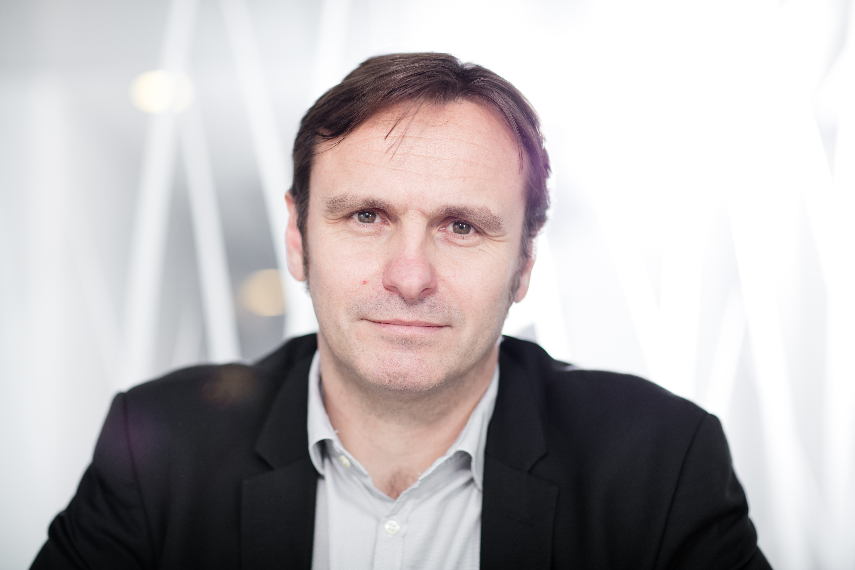 Guy Detrousselle dirige le pôle local de Médiamétrie.