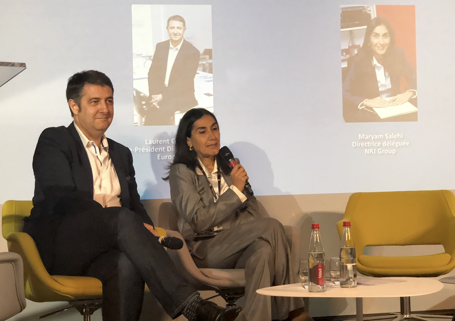 Laurent Guimier, vice PDG d'Europe 1 et Maryam Salehi, DG NRJ Group au colloque NPA / Photo François Quairel