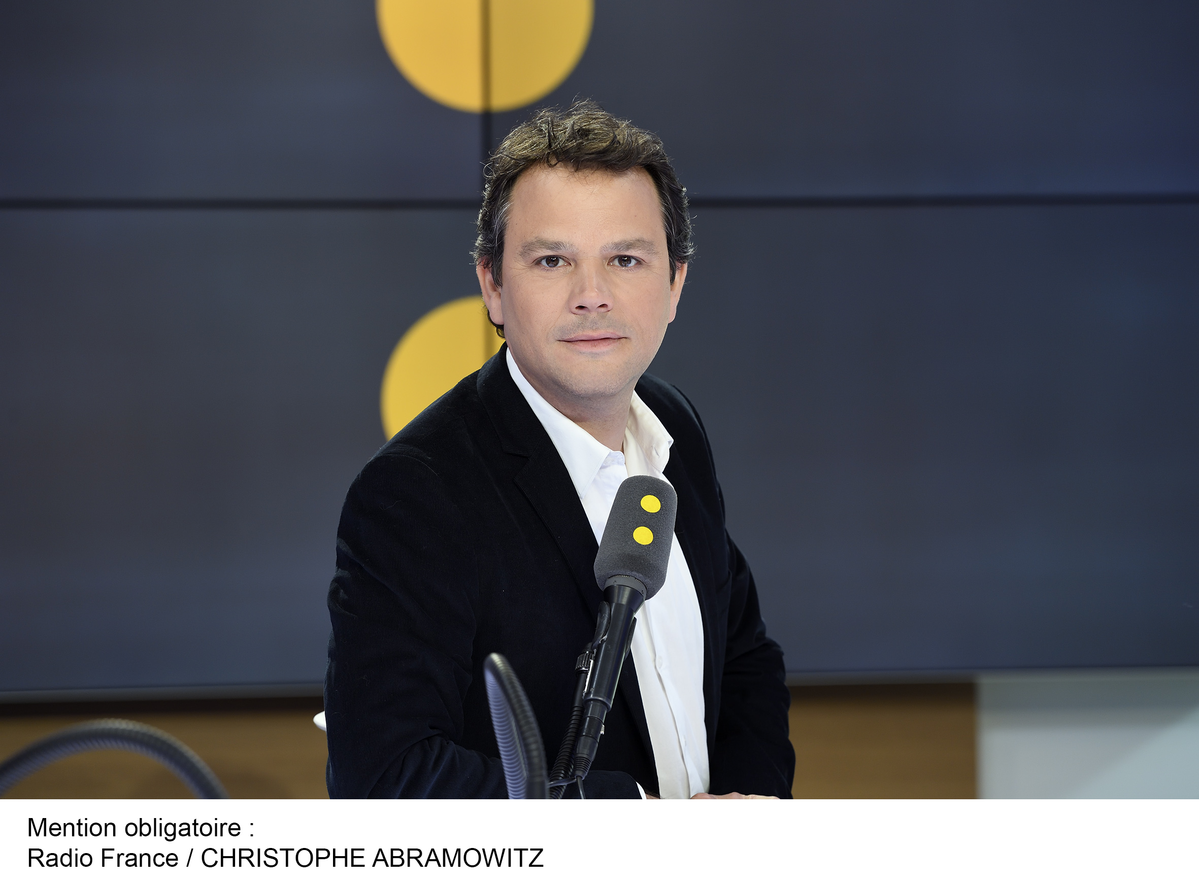 Marc Fauvelle est diplômé du CUEJ à Strasbourg depuis 1998. Il a commencé sa carrière à France Bleu Alsace avant de rejoindre Radio France Multimédia, puis France Info et France Inter. / Photo CA Radio France