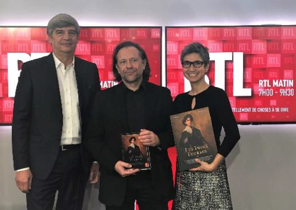 Jacques Esnous, directeur de l’Information RTL, Alain Ayroles et Monique Younès, journaliste RTL