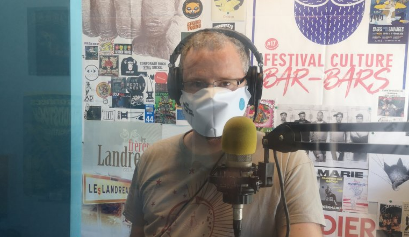 Des masques pour les radios de la FRAP