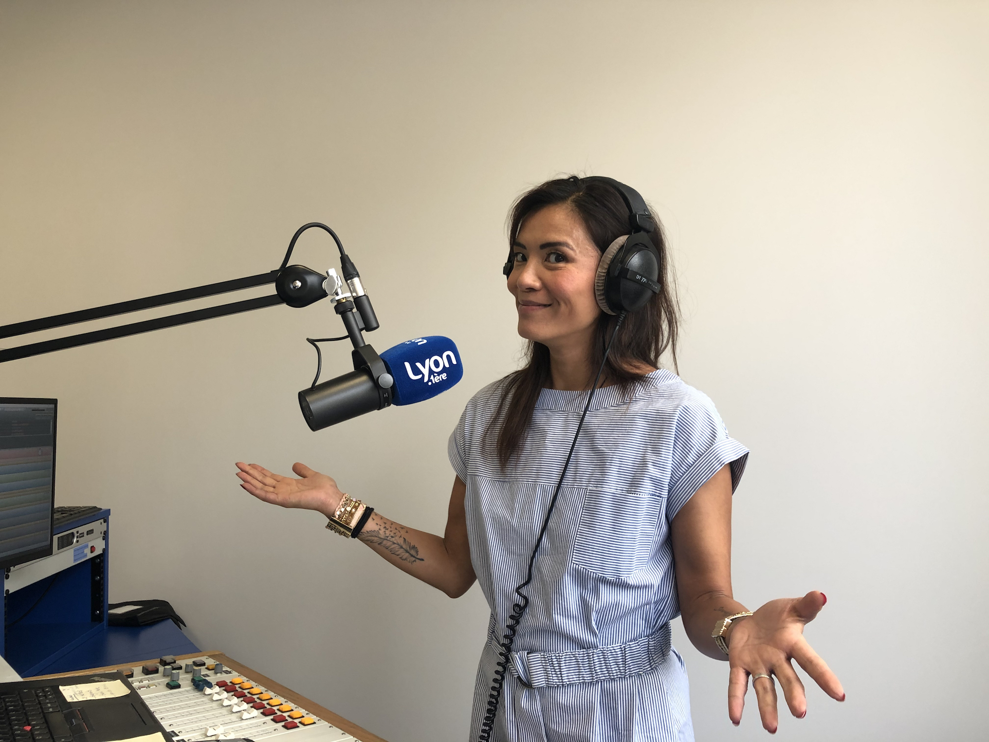 Manylam Mao dans Le Grand Direct entre 7h et 10h. © Lyon 1ère.