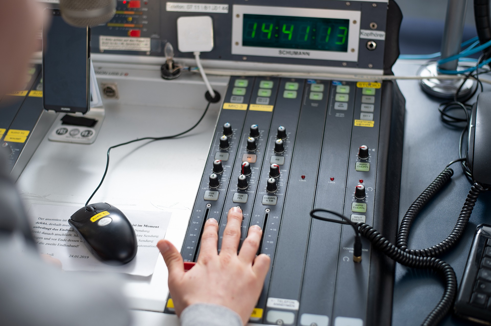 En Languedoc-Roussillon, le DAB+ devrait démarrer en 2021. © Patrick Vexler/Pixabay.