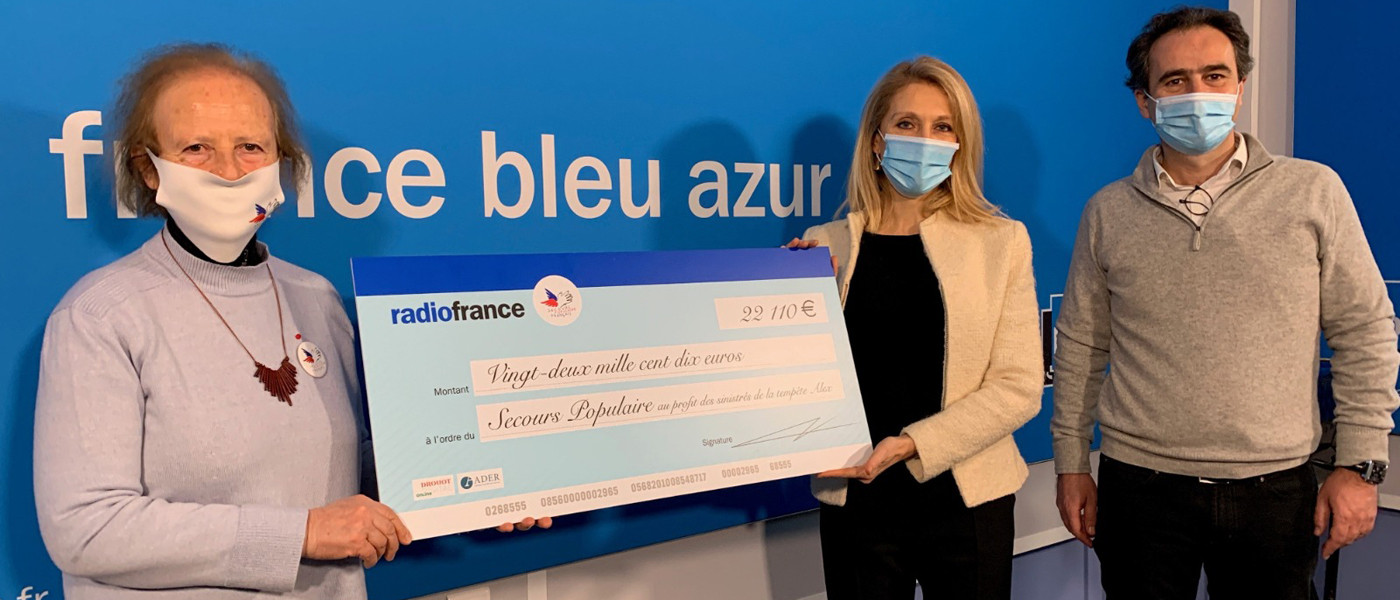 Henriette Steinberg, Secrétaire Générale du Secours Populaire, Sibyle Veil, Presidente-Directrice générale de Radio France et Jean-Emmanuel Casalta, Directeur de France Bleu, le 13 janvier 2021 à Nice © Radio France