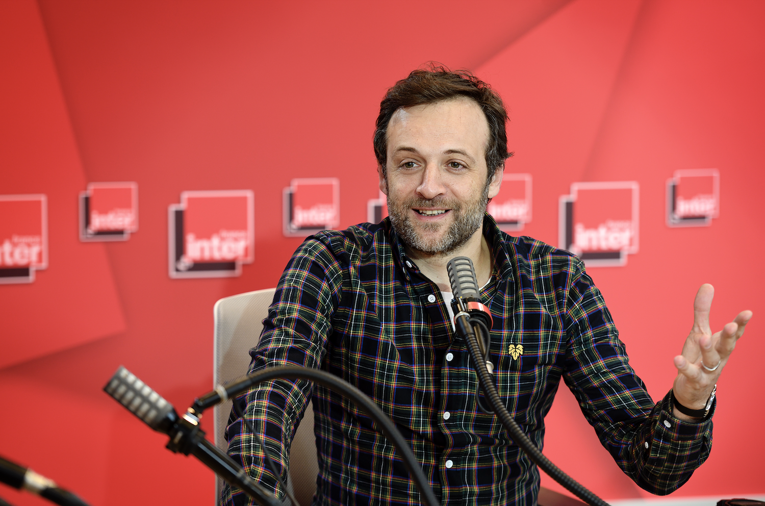 François-Régis Gaudry présente On va déguster sur France Inter. © Christophe Abramowitz - Radio France.
