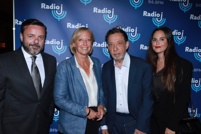 Emmanuel Rials, Sophie Cluzel secrétaire d’État chargée des personnes handicapées, Marc Eisenberg et Ilana Ferhadian journaliste à Radio J