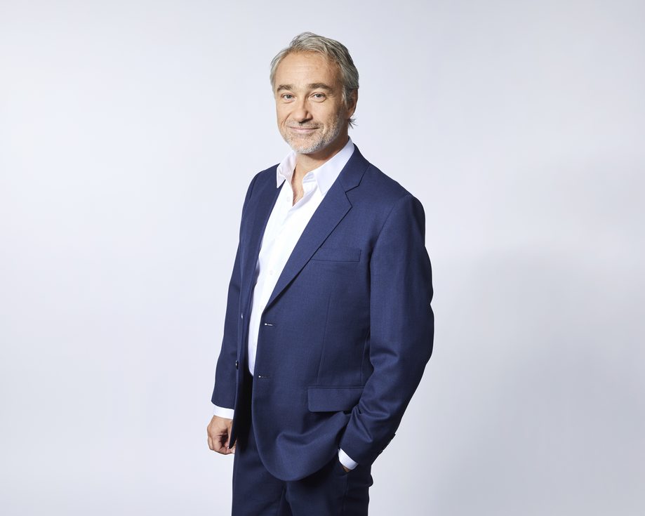 Christophe Cessieux commente avec bonheur son 20e Tour de France. © Abacapress.