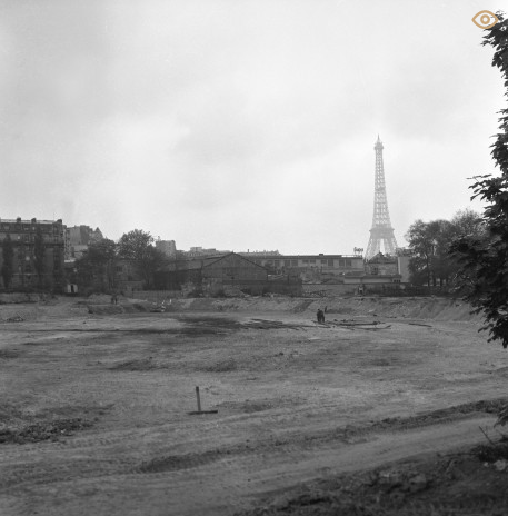 Le terrain d'origine : 116 quai de Passy, Paris © Radio France / photothèque de Radio France