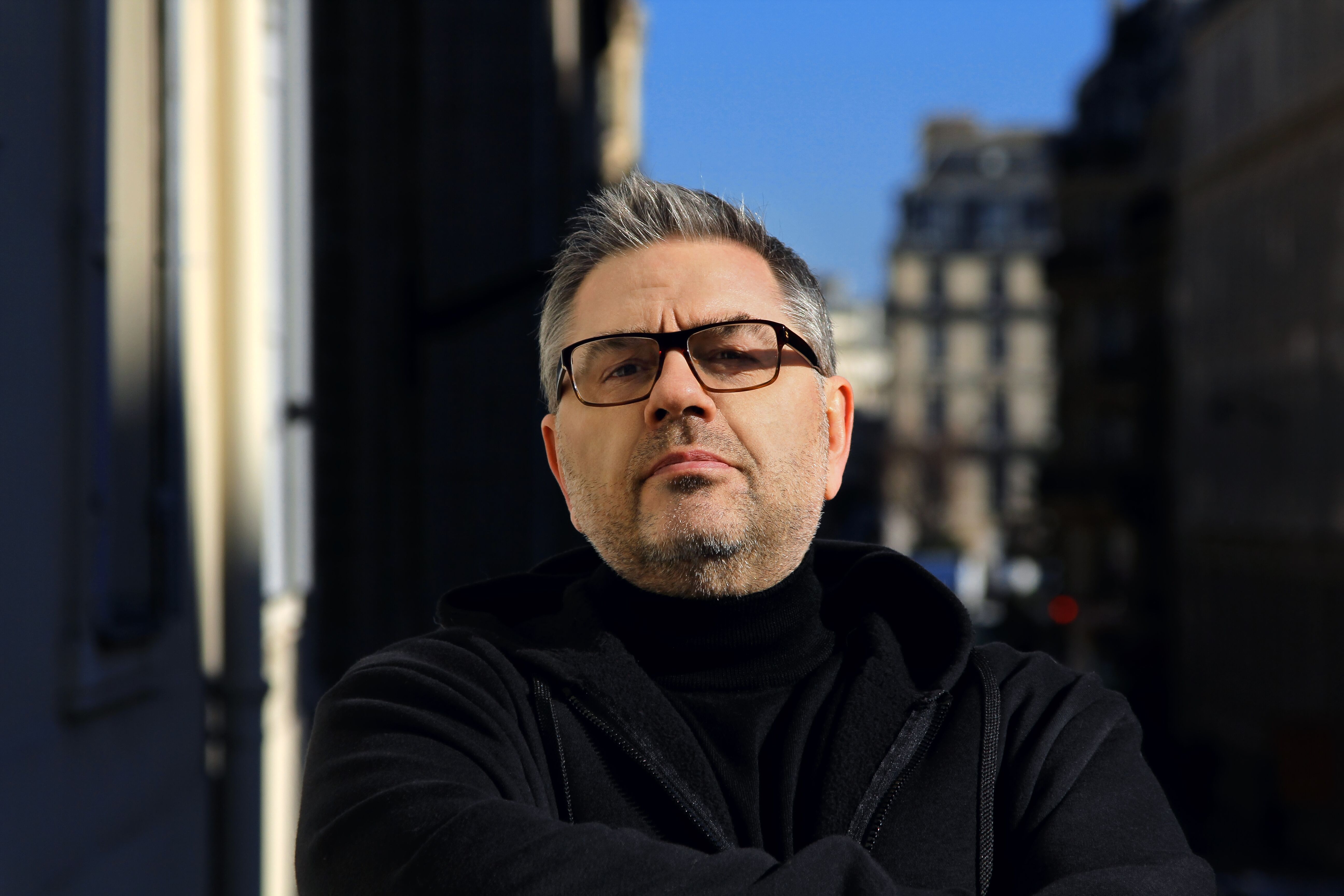 Éric André a créé le premier site des DJ français, suisses et belges de l'électro. © DJBuzz.