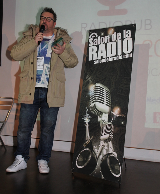Le Prix ON'R Qualifio de la Meilleure Radio Francophone Privée a été remis à Philippe Martin directeur des programmes de Rouge FM
