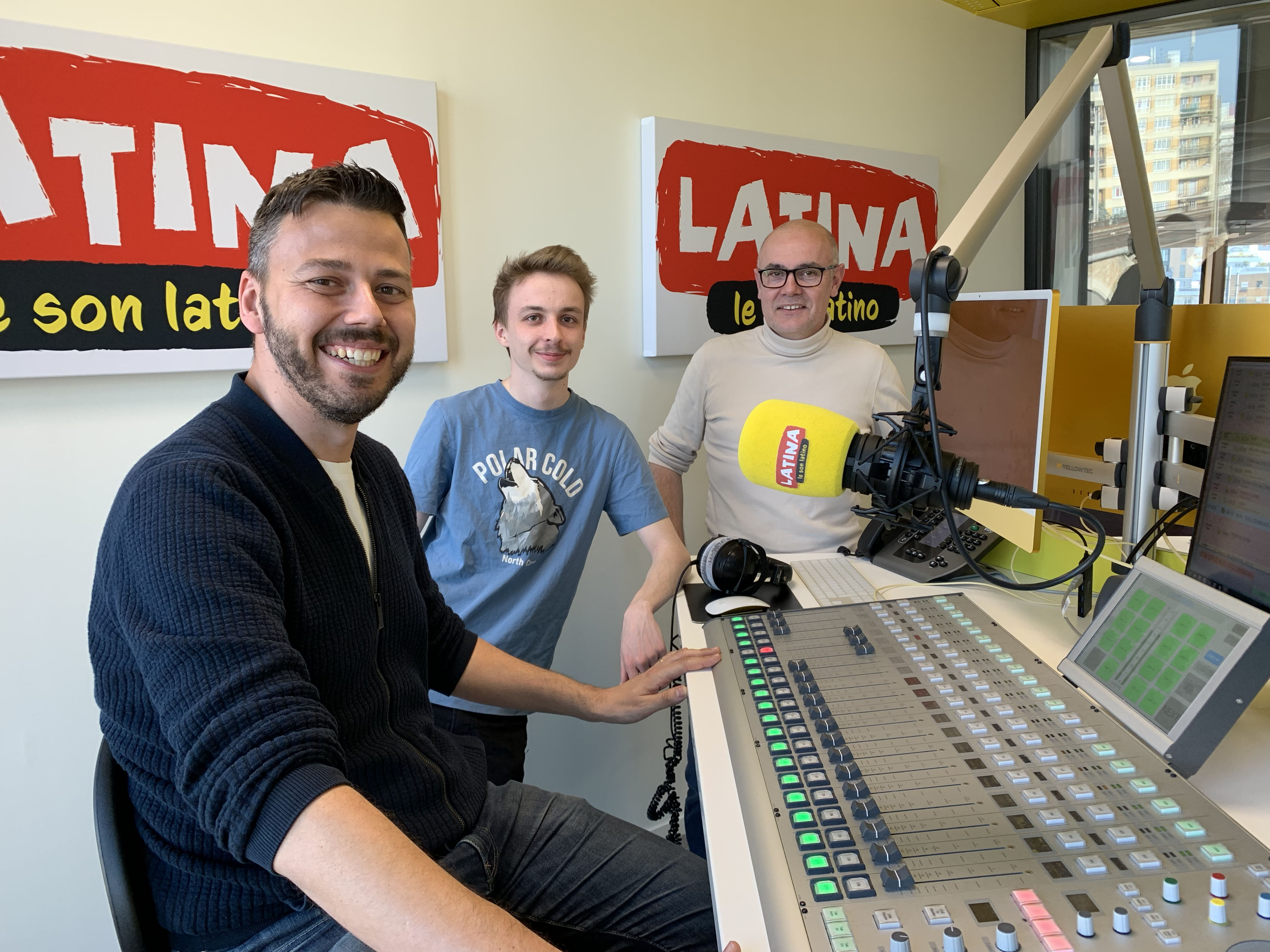 Eurocom équipe les radios en DHD