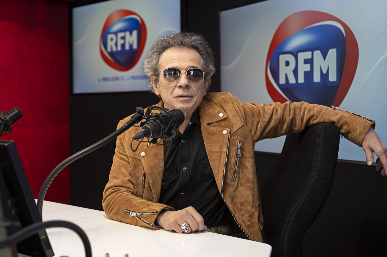 Pour votre dose de classic rock hebdomadaire, Philippe est à la Manœuvre ! © Florian Corcos / RFM.