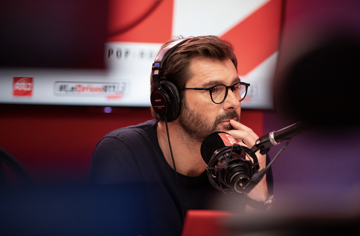 Depuis 1991, Éric Jean-Jean tend son micro aux plus grands artistes internationaux. © Gabrielle Ferrandi / RTL.