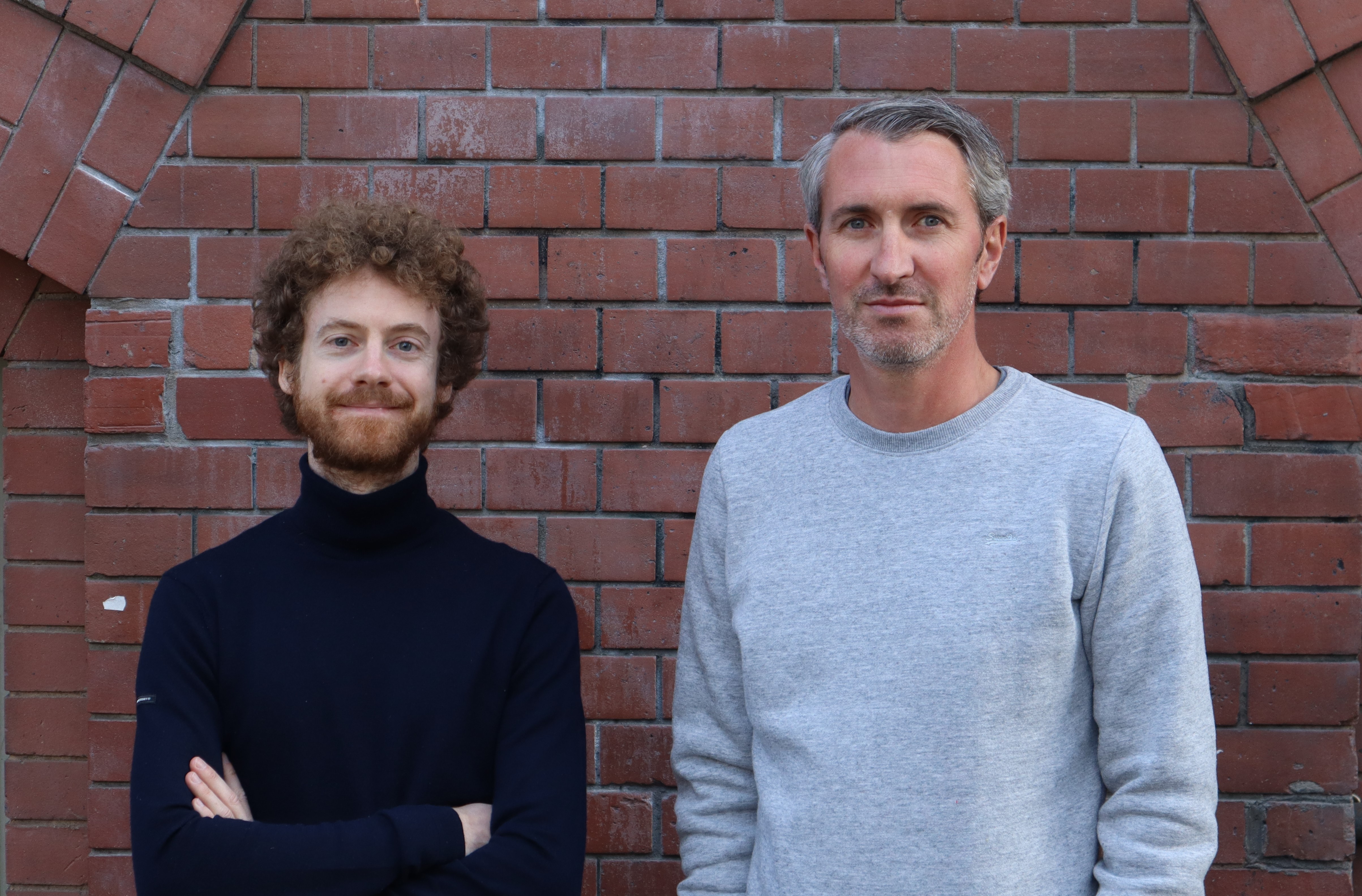 Les fondateurs de Voxalyse. L'entreprise aide les éditeurs de podcasts de toutes tailles en leur fournissant des données et des informations leur permettant d'accroître leur audience...